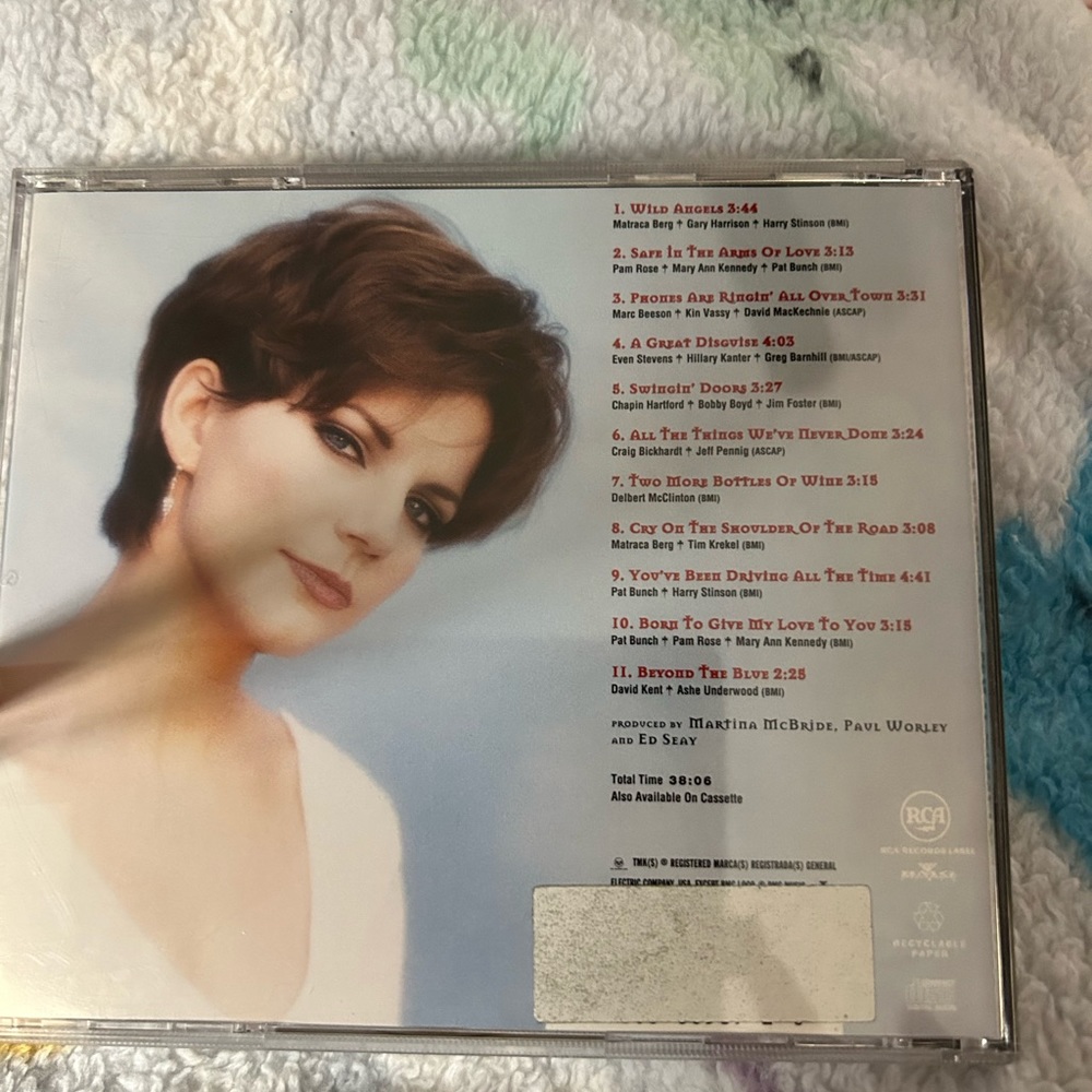 Cd - Picture 2 of 2